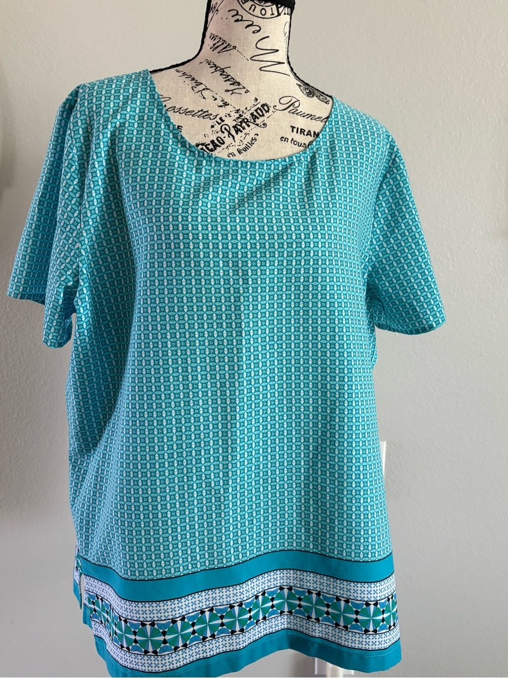 Teal Geo-Print Short Sleeve Top